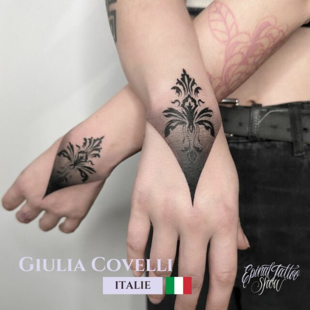 Giulia Covelli - Nero tattoo atelier - Italie