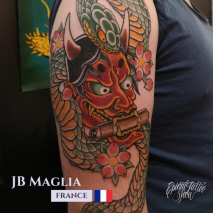 JB Maglia - neon cobra tattoo - France (3)