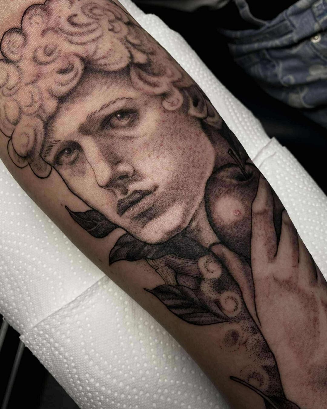 Ambre Tattooer - France-7