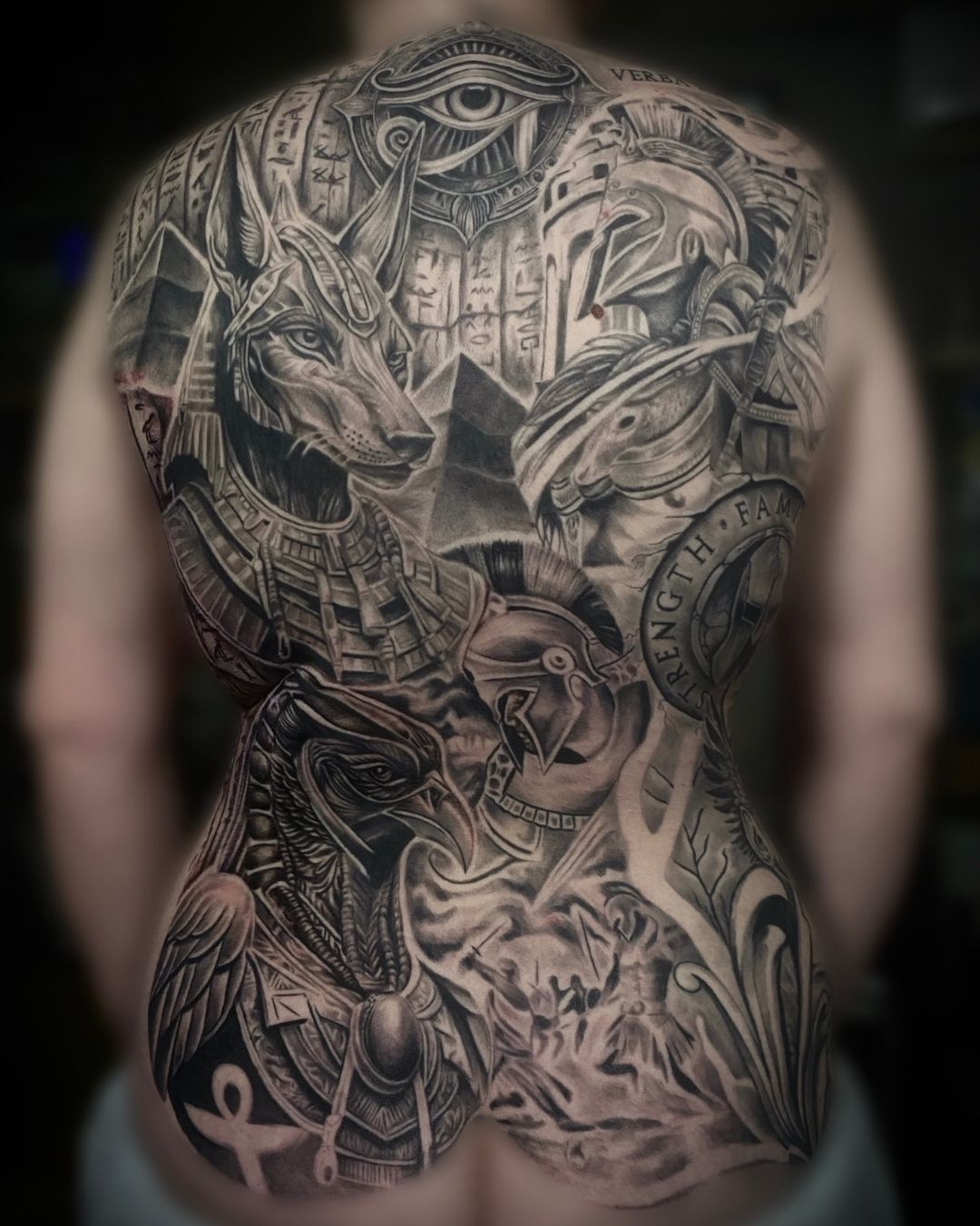 Genial Tattoo - Italie6